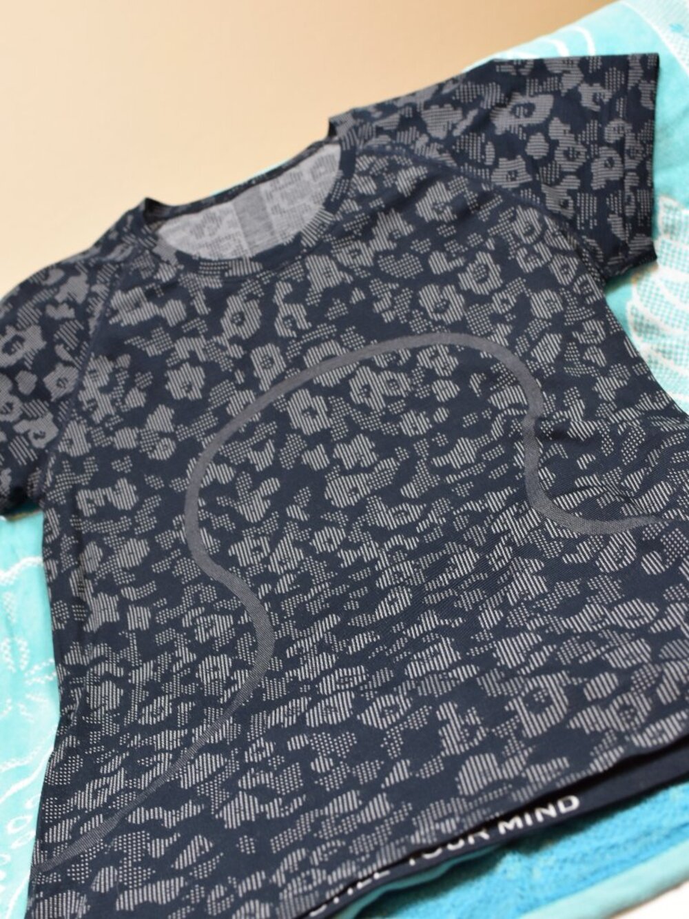 Lululemon floral tee